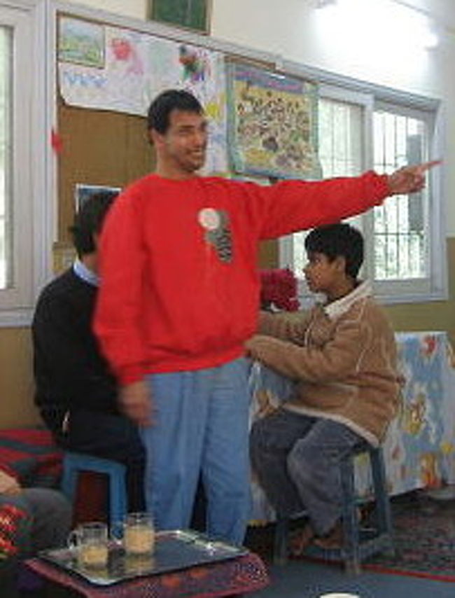 <br />この子は一生懸命説明しようと<br />してくれました。<br />お別れの時間がきたら<br />私の肩に両手を乗せて<br />揺さぶってくれました。<br />「来てくれてありがとう！」<br />でしょうね。<br />私も嬉しくなりました。<br />