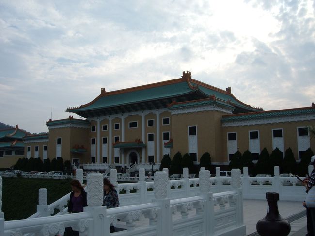 國立故宮博物館（新館）