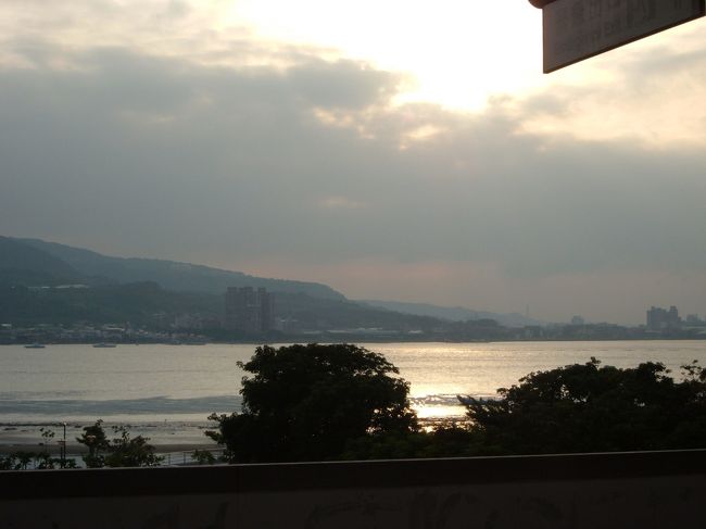 淡水<br />淡水駅ホームより