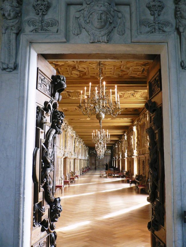 回廊の入口。<br />