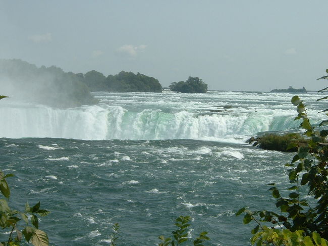 今度はﾃｰﾌﾞﾙﾛｯｸから滝を鑑賞します。
