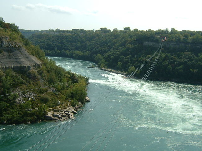 意外と見物人は少ないです。