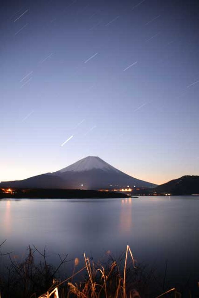 午前０５時３６分から○○分のバルブ撮影。<br />時間わからず。
