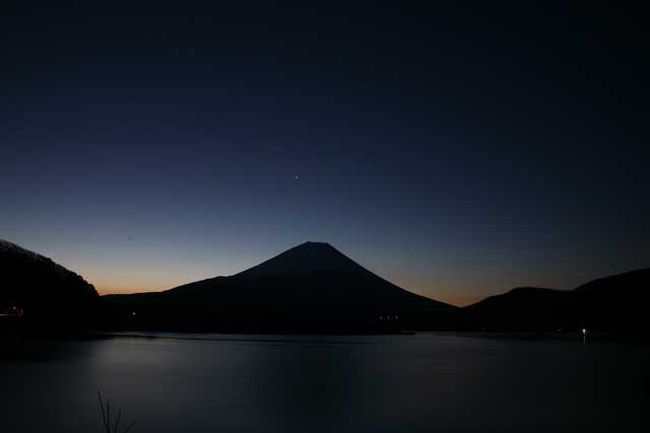 午前０６時０５分