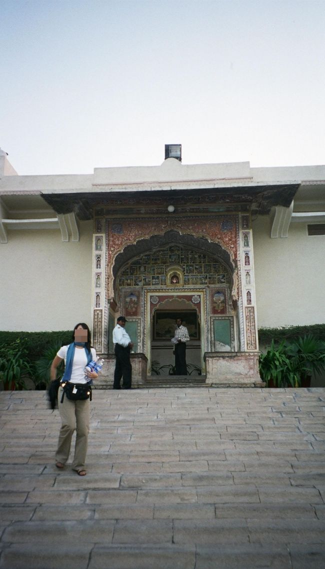 この旅最後の宿。<br />ＳＡＭＯＤＥ　Ｈａｖｅｌｉ<br />宮殿ホテルです！