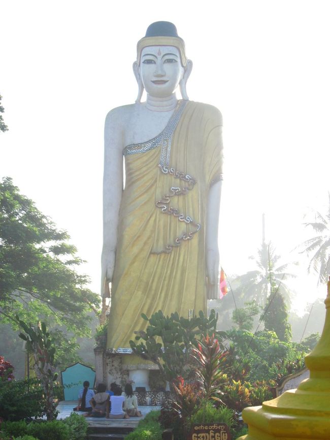 最後に大仏像にお参り。