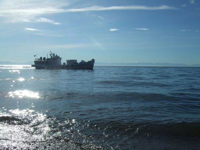 世界で一番透明度が高いそうです。<br />とりあえずキレイ。