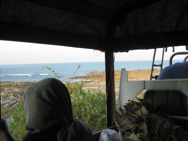 チャウンターからまるまる24時間、4台のバスとトラックを乗り継ぎ、やっとベンガル湾に再会。カンターヤー(Kanthayar)はもうすぐ！