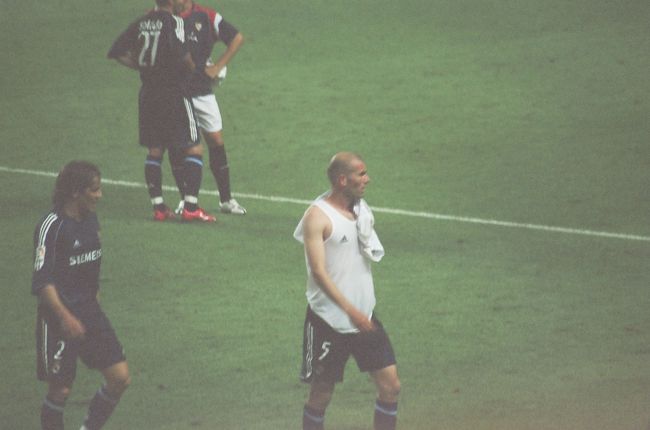 フル出場1ゴール。<br />ユニフォーム交換は誰と？