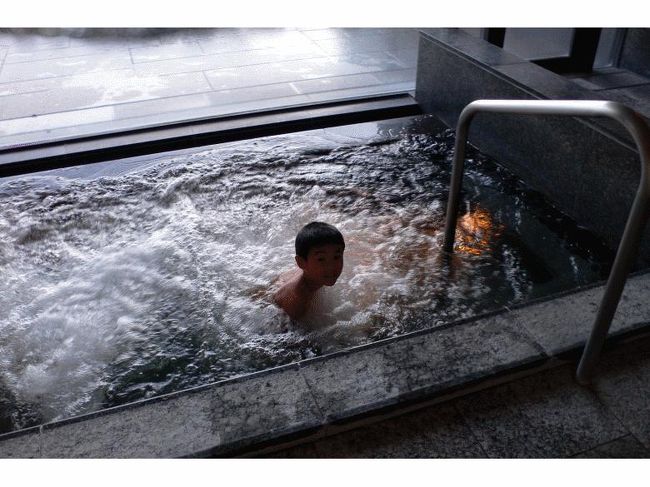 のんびりと浸かっていました