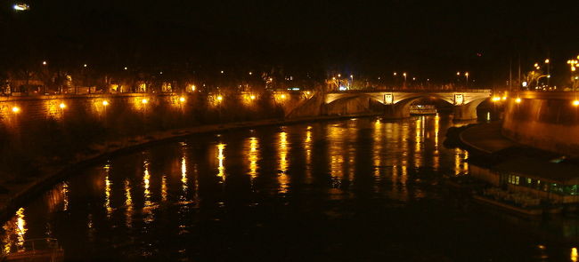 このあと、ティベレ川畔を散策。