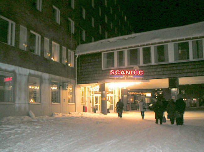キルナのホテル。ここも「スカンディック　ホテル」。町のほぼ中心にあるホテルで、駅まで５分くらい。