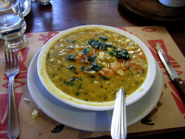 お昼はロクロをチョイス。ちょっと油っぽかった。