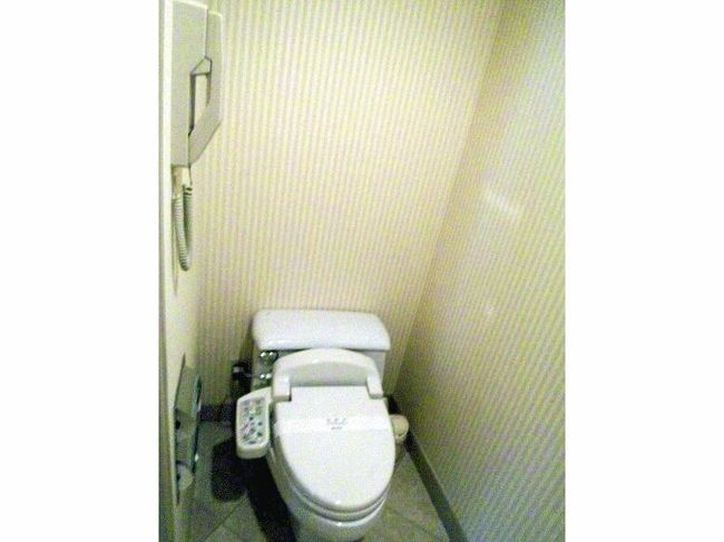 アメリカンスタンダード社製のシャワートイレ