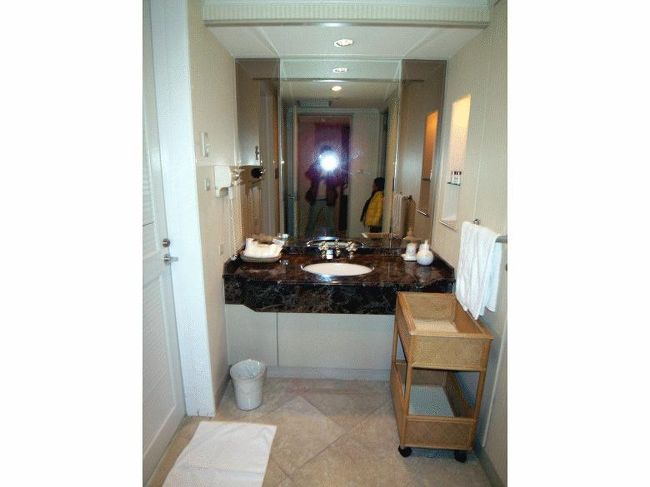 シンプルな洗面台