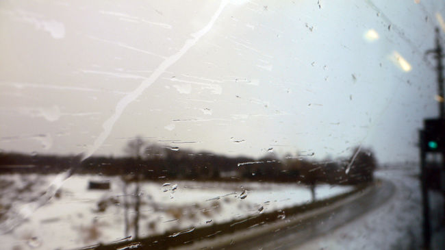 空港へはウィーンミッテ駅からCATで直通でいきます。座席指定で16分で到着するので安心です。やはり<br />飛行機は乗り遅れると大変なので少々のコスト高であれば確実な手段を選びます。