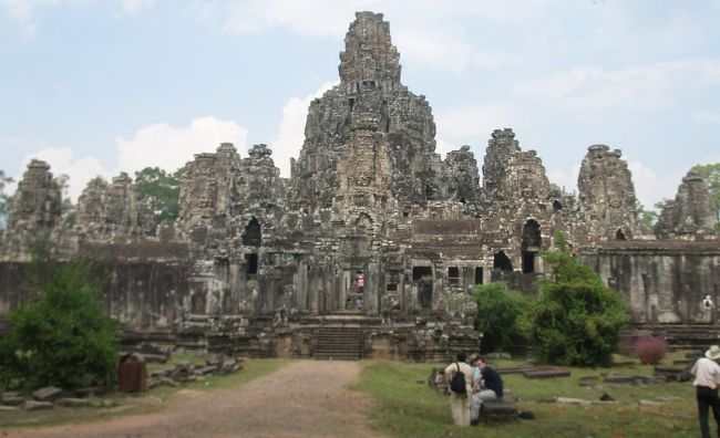 アンコールトムのバイヨン<br /><br />