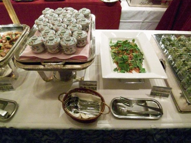 茶碗蒸しと地元産トラウトのマリネ