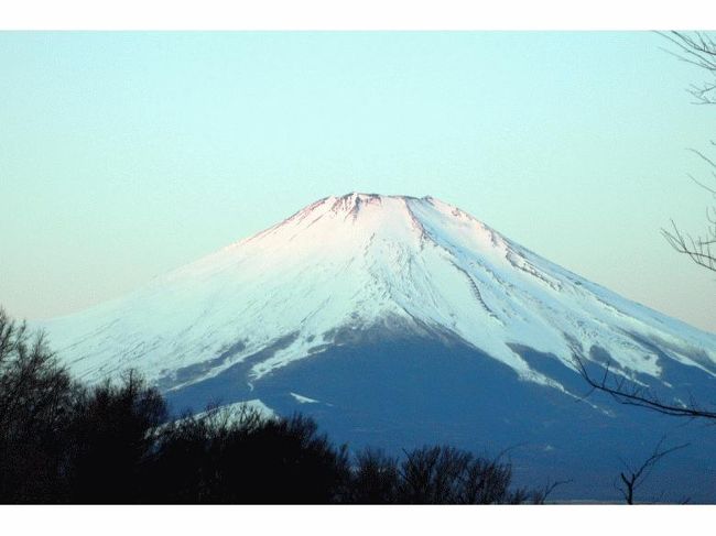 黎明の富士山<br />ＡＭ６：２７