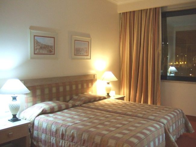 今夜はリスボンのムンディアルホテルに宿泊です。4つ星だけあって、部屋も広々していて居心地良かったです☆