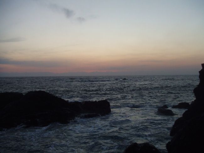 初日の出ウォッチングのために桂浜に移動。<br /><br />