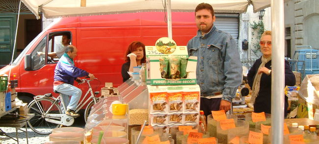 イラッシャーイ、って感じかな。。