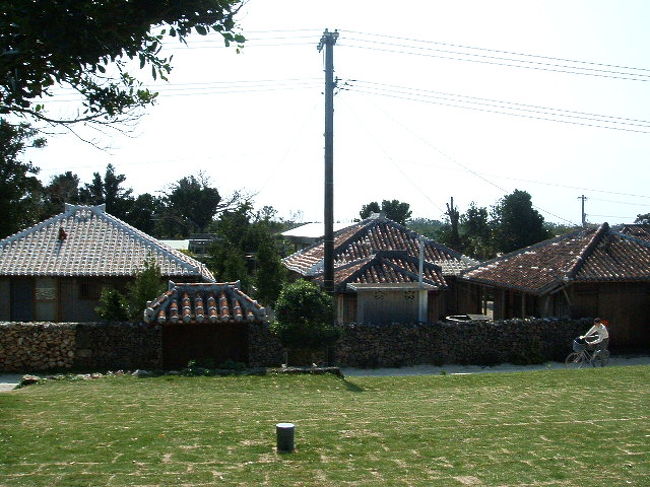 なごみの塔前から見える、島の町並み。