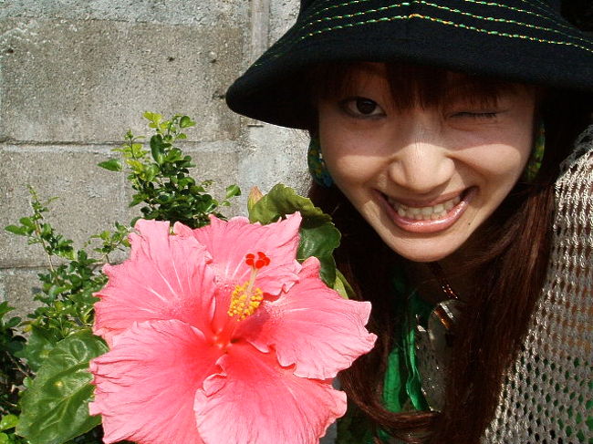 ハイブスカスと２ショットよ☆ブス同士頑張るもーん(笑)。