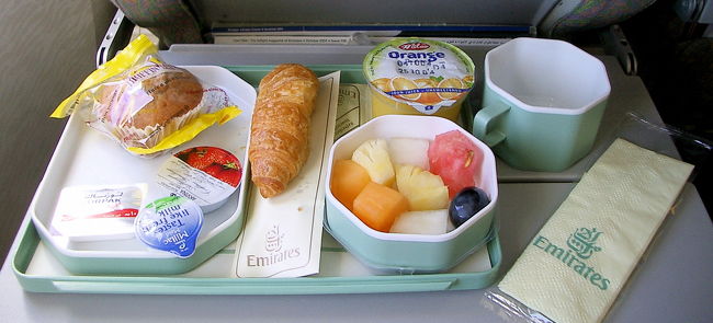 朝食。<br />フルーツもクロワサンも とっても美味しい！