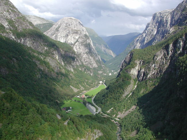 *ｽﾀｰﾙﾍｲﾑﾎﾃﾙ*<br />ﾎﾃﾙからの眺め<br />