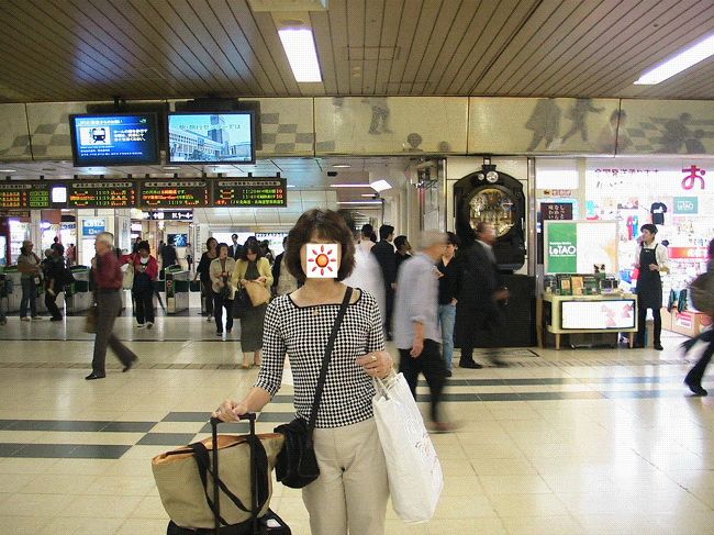 都内のターミナル駅のようにきれいな駅でした。<br />新宿、渋谷駅よりもきれいですよ。