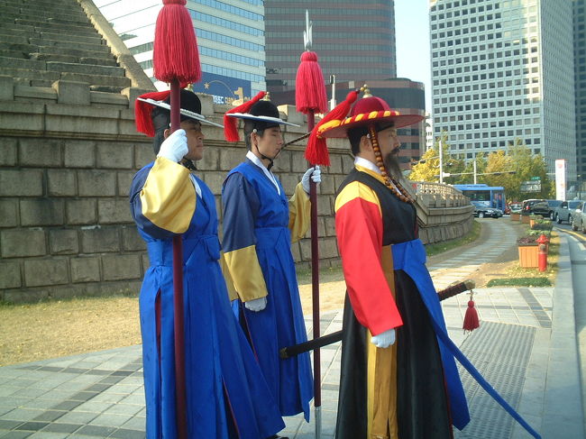 南大門・衛兵交代