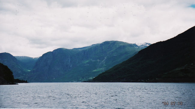  フェリーへ乗船