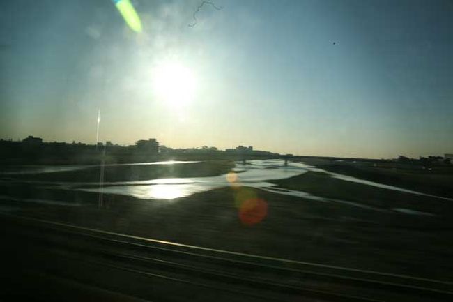 酒匂川を渡っています。