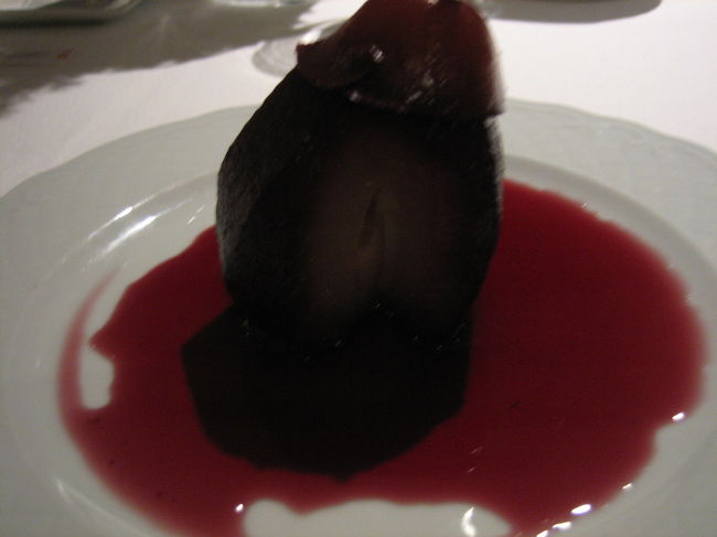 中はこんな感じ！<br />実の所はしっかりワインが染み込んでいます。