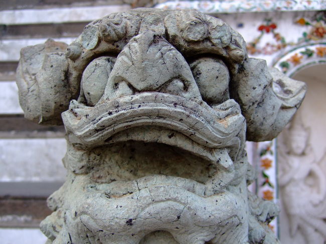 シーサーに酷似w