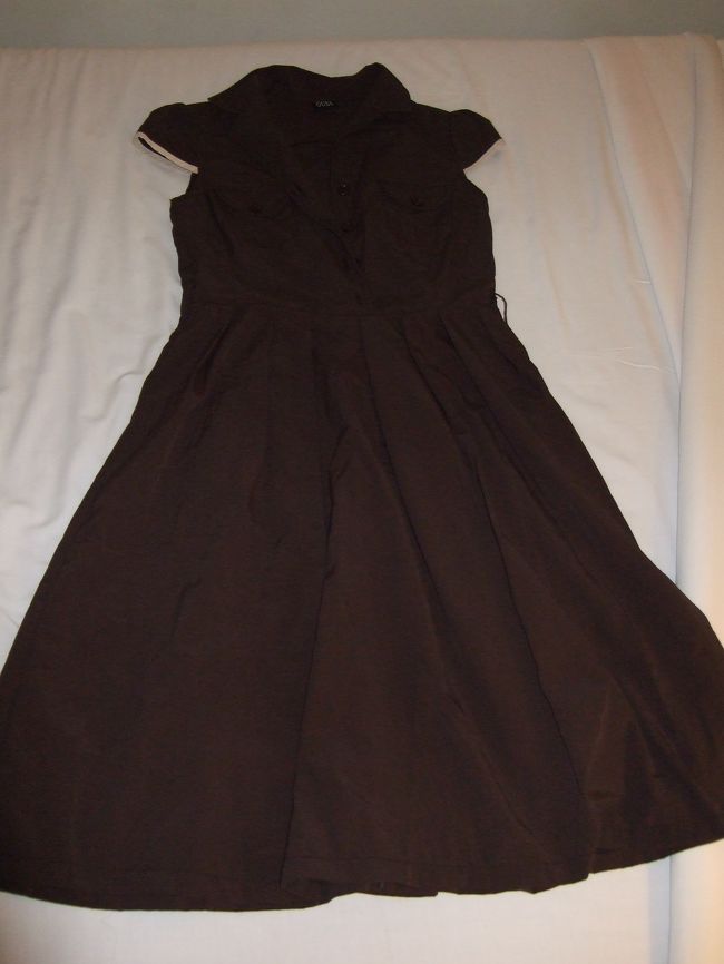 戦利品?<br /><br />ワンピース　1000円(!!)くらい.<br /><br />あとはビーサン、ボトムス、CDを買いました♪