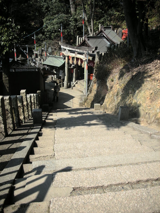 しかもかなりの階段です…。