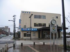 　出発は、ＪＲ北陸本線武生駅に程近い福井鉄道の武生新駅からです。