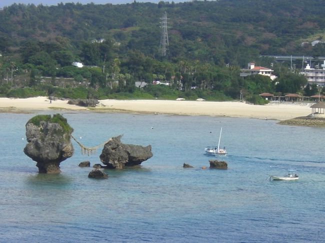 小さめの夫婦岩がありました。<br />