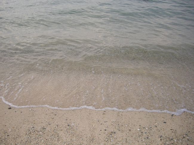 足先だけつけてみました。<br /><br />3月なのでまだつめた〜い！<br />サンゴで足が痛いよ〜