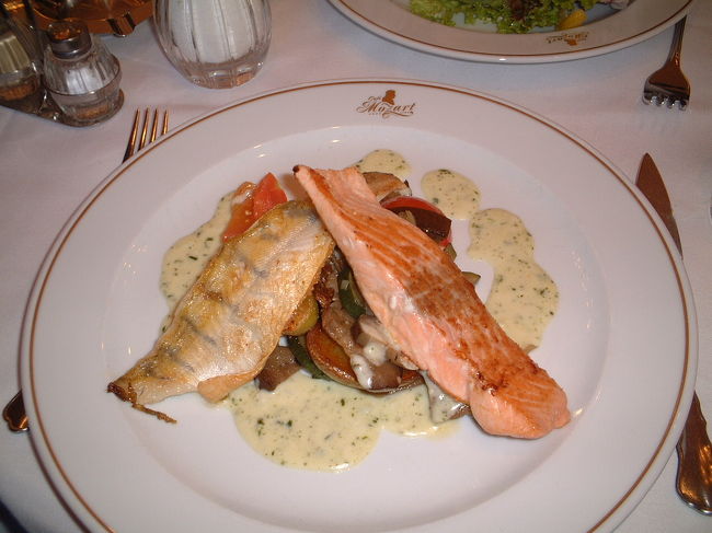 カフェ・モーツァルトでランチ：