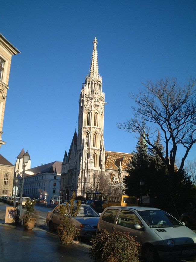 マーチャーシ教会：