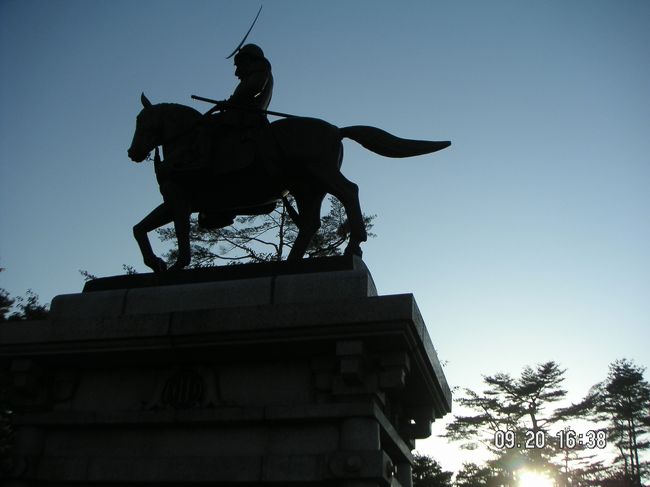 2006年9月20日　仙台<br /><br />仙台城址　伊達政宗騎馬像<br />