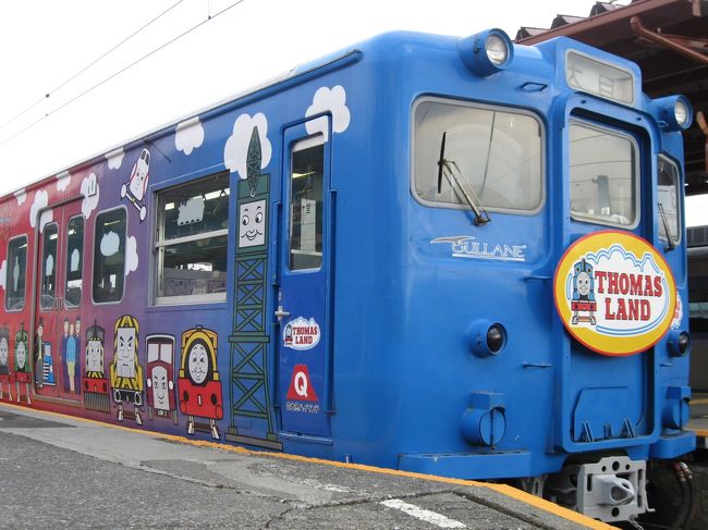 　帰りのホリデー快速河口湖号に乗ろうとしたら、なんと「トーマス号」に出逢っちゃいました♪