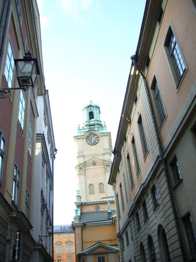 ガムラ・スタン（旧市街）にある大聖堂で市内最古の教会で１３世紀ごろに建立。王室の式典場所だそうだ。