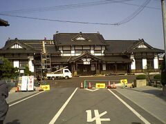 ＜旧大社駅／駅舎＞
一畑電鉄を乗り継いで、出雲大社前駅へ到着。ゑびすやユースホステルに荷物を置いて、まずは旧大社駅へ。駅周辺は整備されている最中だった。