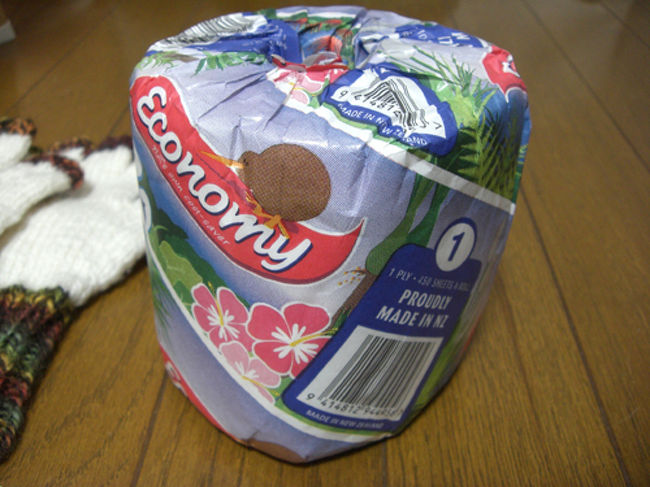 Christchurchのコンビニで購入したトイレットペーパー。<br /><br />パッケージが可愛くて思わずお持ち帰り（笑）