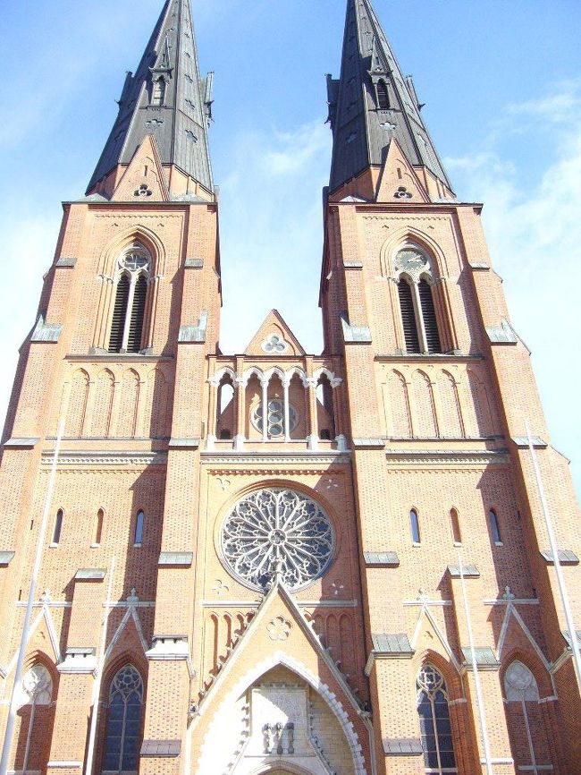 ウップサーラ大聖堂入り口。