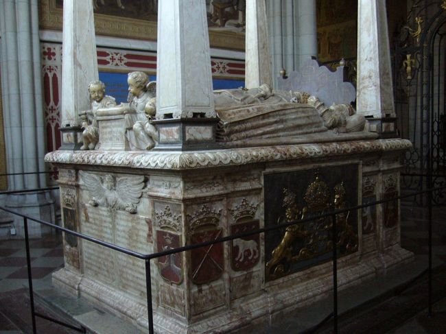 グスタフ・ヴァーサ王と王妃が眠る墓。<br />１６世紀にスウェーデン独立を成し遂げたそう。